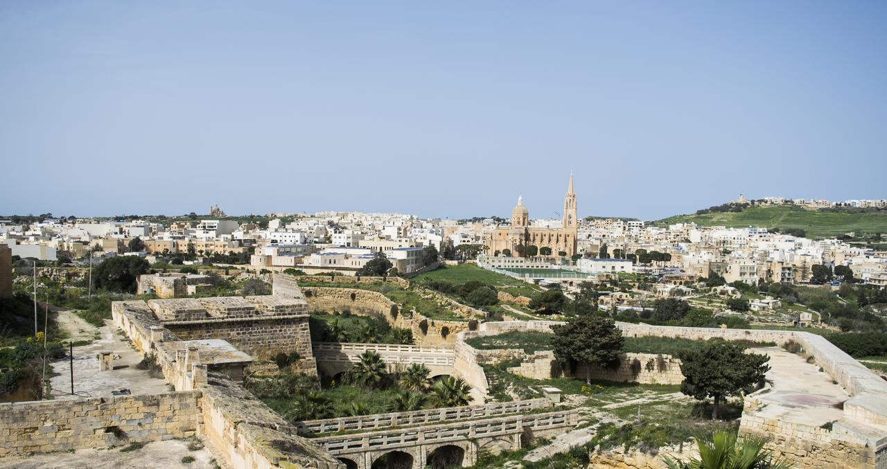 Luxury apartment - Fort Chambray Għajnsielem Extérieur photo